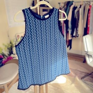 Very flattering textured fabric top with stretch and beautiful detailing.